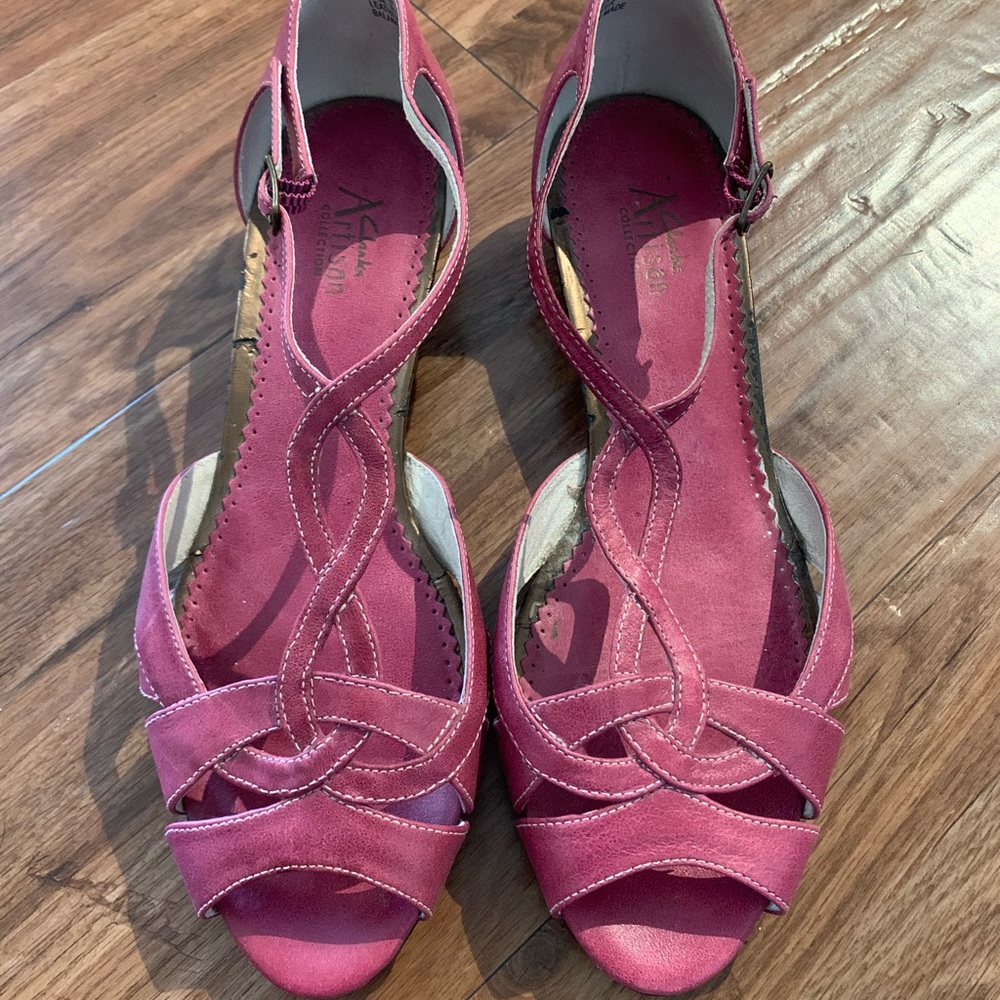 Clarks Artisan Wedge Ankle Strap Leather Sandals 8
